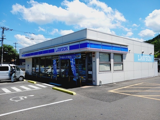 コンビニ　ローソン畑寺店（コンビニ）まで400m