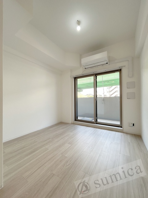 バルコニー　ペットも嬉しい明るいお部屋です