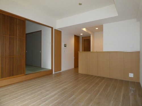 居室・リビング　リビング・ダイニング・キッチン　約１１.９畳