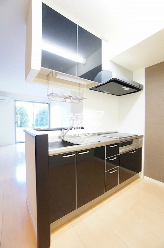 キッチン　キッチンは会話の弾む対面スタイル。