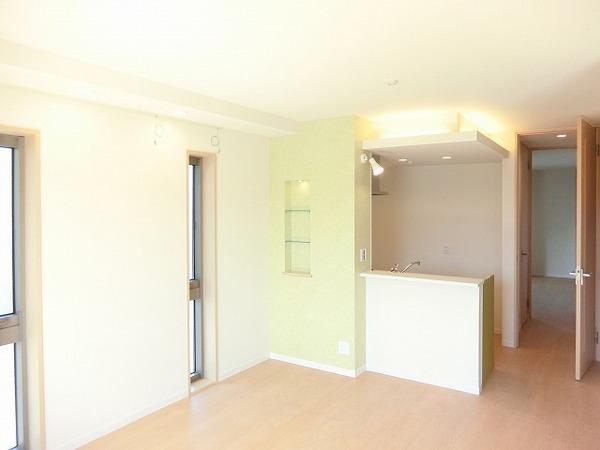 居室・リビング　カウンターキッチン！