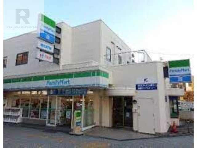 コンビニ　ファミリーマート築港店（コンビニ）まで212m