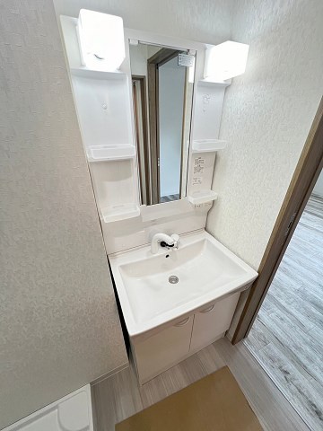 洗面設備　洗面所です