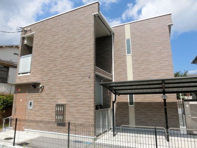 建物外観　家具家電付きのアパートです。