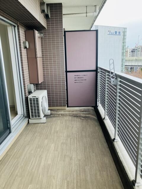 バルコニー