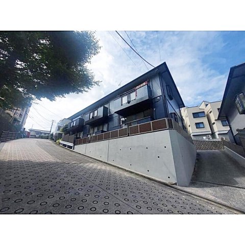 建物外観　【住環境・アクセスともに良好！】お問い合わせはお早めに♪
