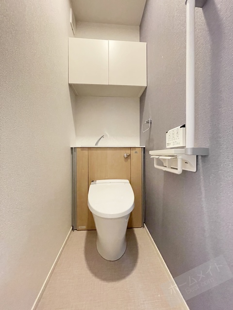 トイレ　同施工会社の同仕様写真です。