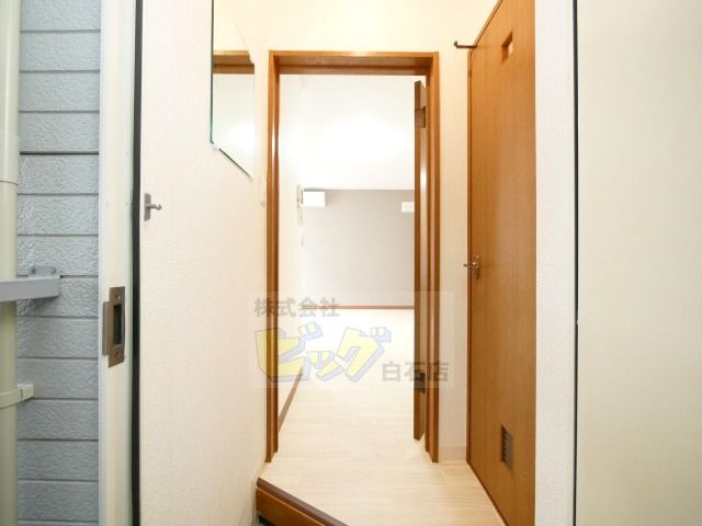 玄関　スッキリとした広々玄関です♪