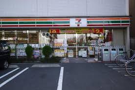 コンビニ　セブンイレブン 北区滝野川3丁目店（コンビニ）まで230m