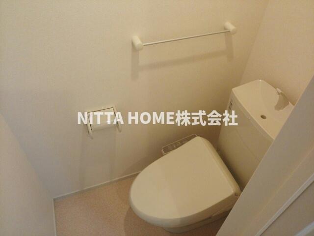 トイレ　温水洗浄付きのトイレです◇