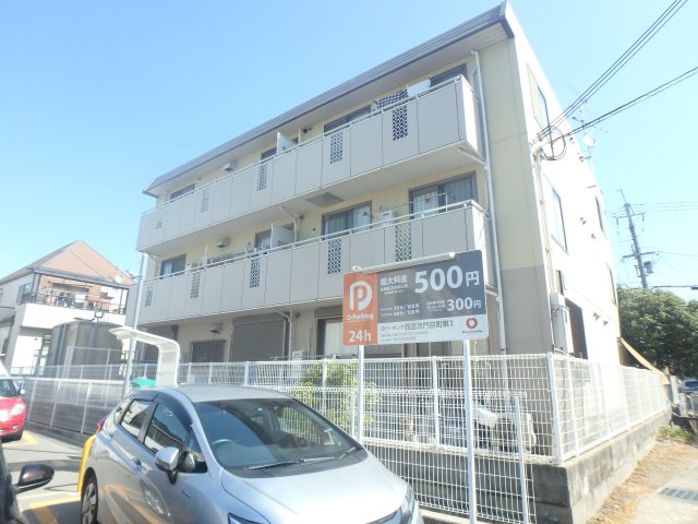 建物外観　外観は落ち着いています