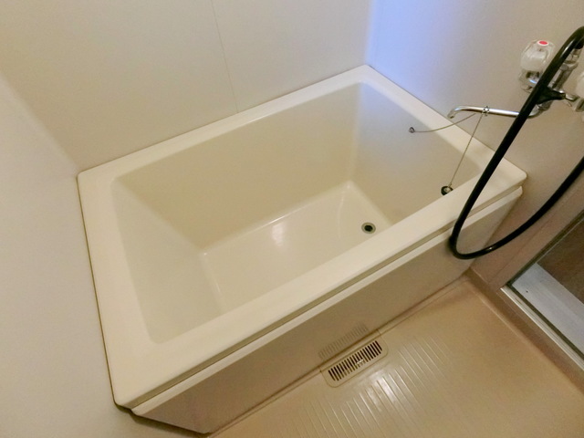 バス・シャワールーム　※別部屋参考写真