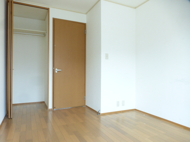 その他部屋・スペース　洋室5.5帖　クローゼット付