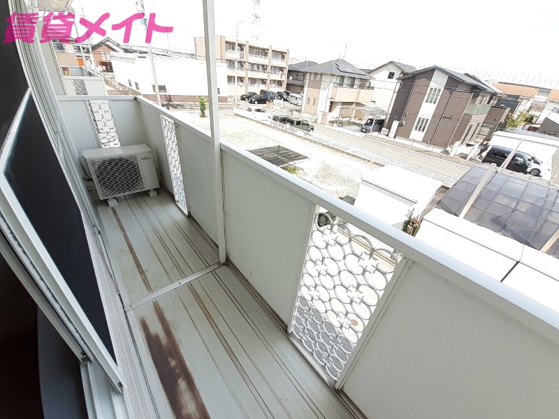 バルコニー　別部屋参考写真です