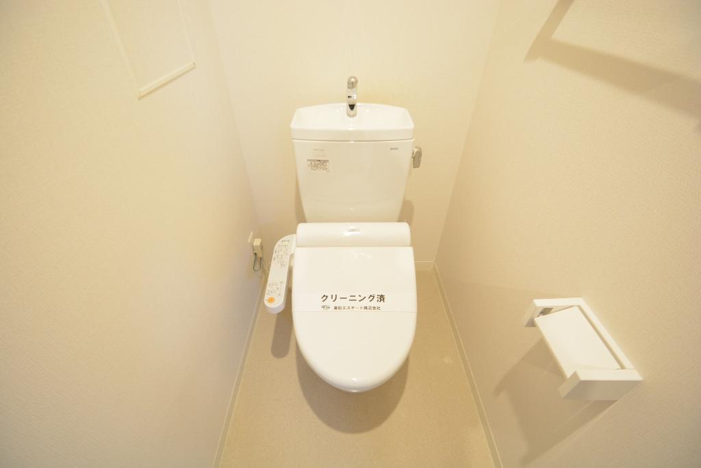 トイレ　シャワー付トイレ