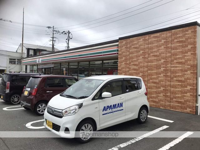 コンビニ　セブンイレブン（コンビニ）まで498m