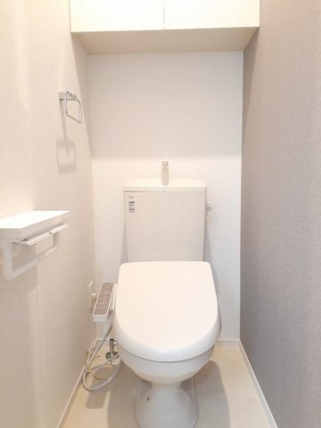 トイレ　ゆったりとした空間のトイレです