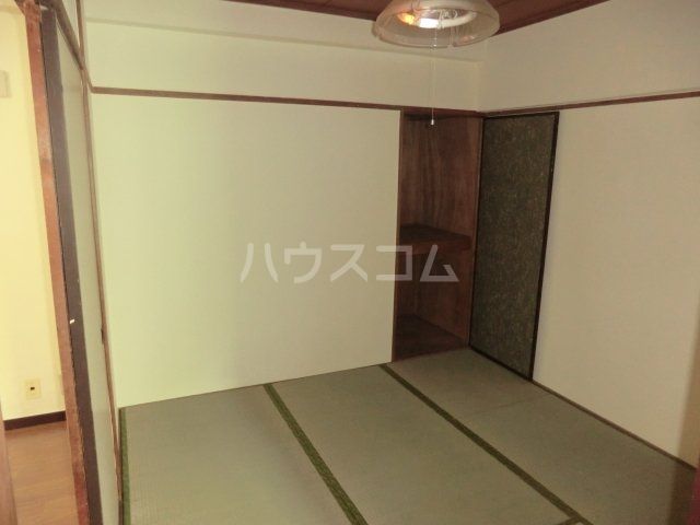 峰沢団地五号棟の内装写真