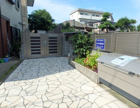 エントランス　☆共用部分☆
