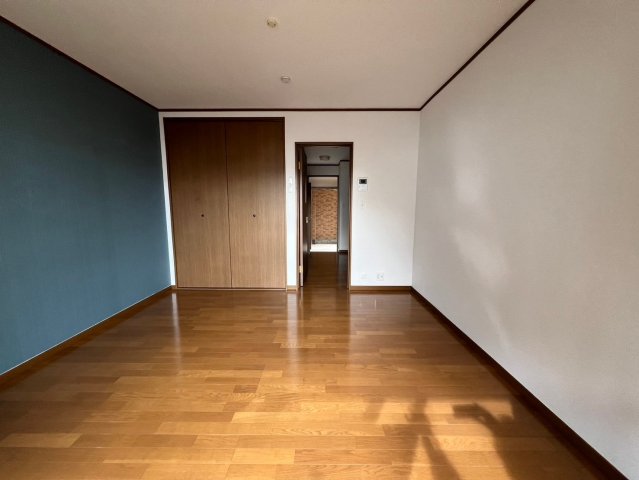 居室・リビング　※室内の写真は別号室のものになります。