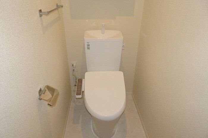Excel21 VIのトイレ写真