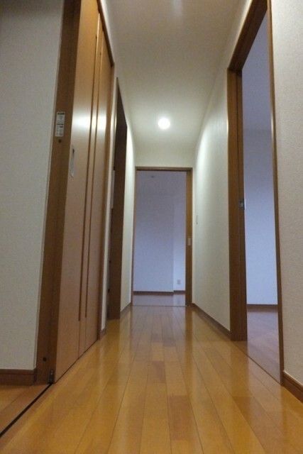 東急田園都市線 駒沢大学駅 徒歩5分 7階建 築36年の内装写真