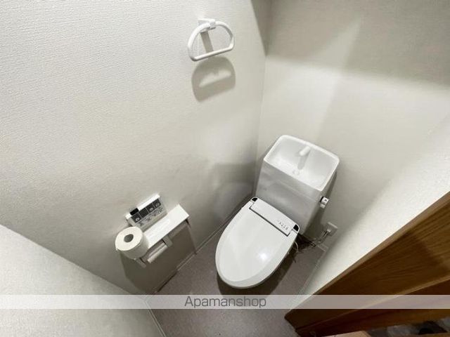 西鉄天神大牟田線 大橋駅 徒歩15分 2階建 築5年のトイレ写真
