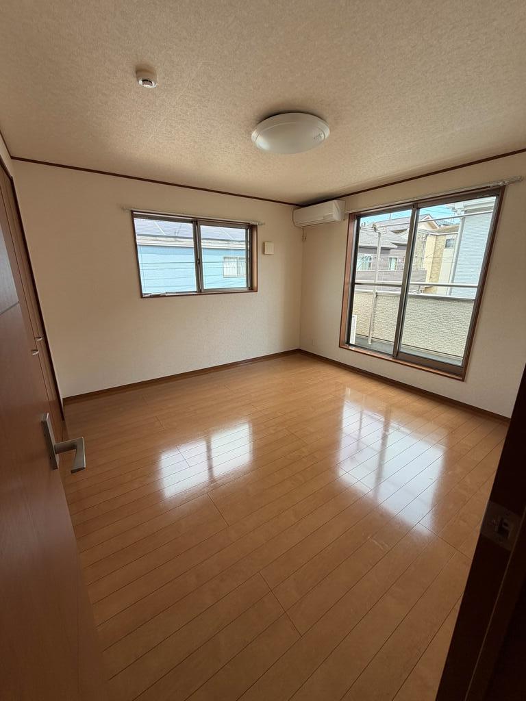 南鎌ヶ谷一丁目戸建の内装写真