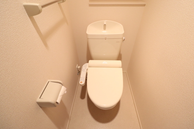 アビタシオンA棟のトイレ写真