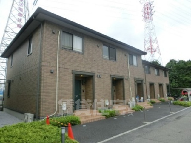 京王相模原線 調布駅 バス乗車時間：15分 最寄りバス停で下車 徒歩5分 2階建 築17年の外観写真
