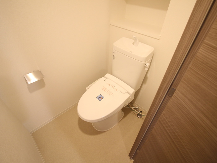 レジディア笹塚IIIのトイレ写真