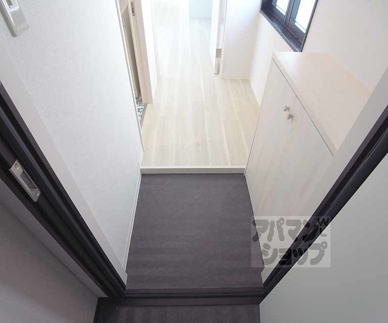 フォース肥後町の玄関写真
