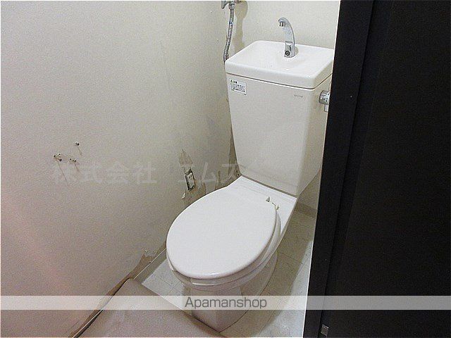 地下鉄東豊線 豊平公園駅 徒歩4分 4階建 築22年のトイレ写真
