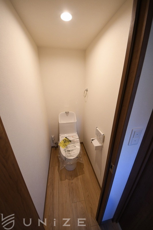 地下鉄東豊線 福住駅 徒歩5分 4階建 築1年のトイレ写真