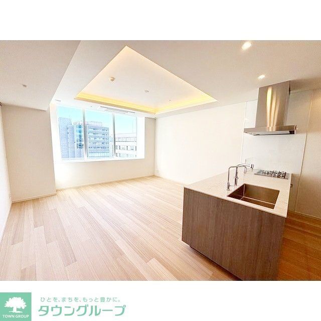 ザ・パークハウスグラン三番町26の居間写真