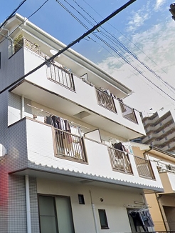 建物外観　閑静な住宅街☆最上階・角部屋・三面採光☆