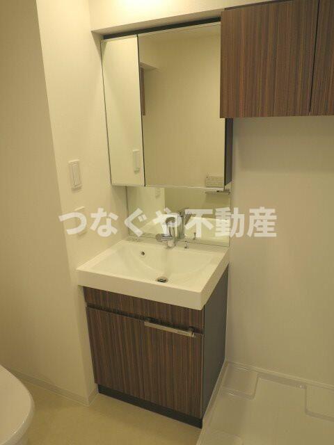 洗面設備　ＲＥＡＬＩＺＥ蒲田III