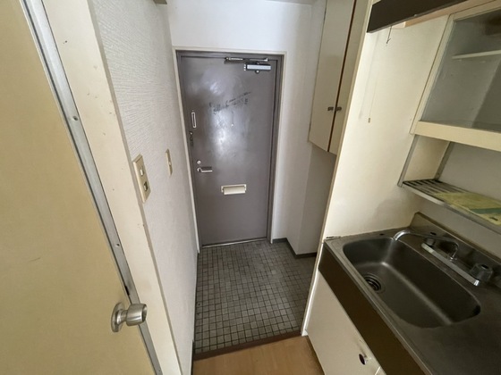 玄関　※別部屋の写真です