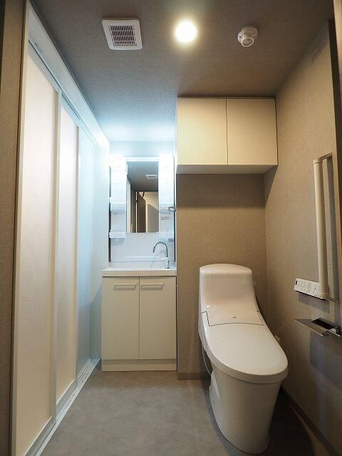 洗面設備　写真は同タイプ住居です