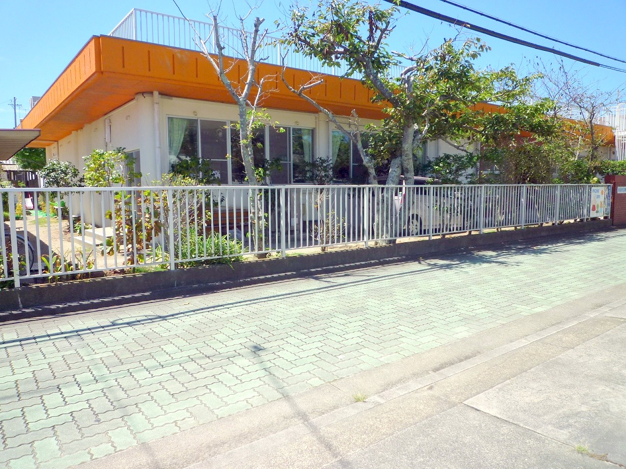 幼稚園・保育園　第1保育園（幼稚園・保育園）まで225m