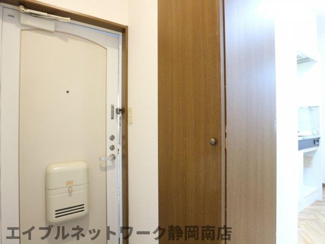 玄関　毎日通る玄関はこちらです