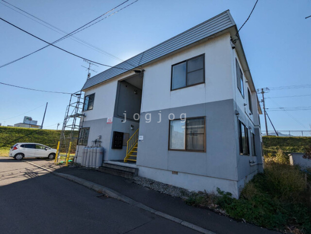 第１札幌ハイツの建物外観