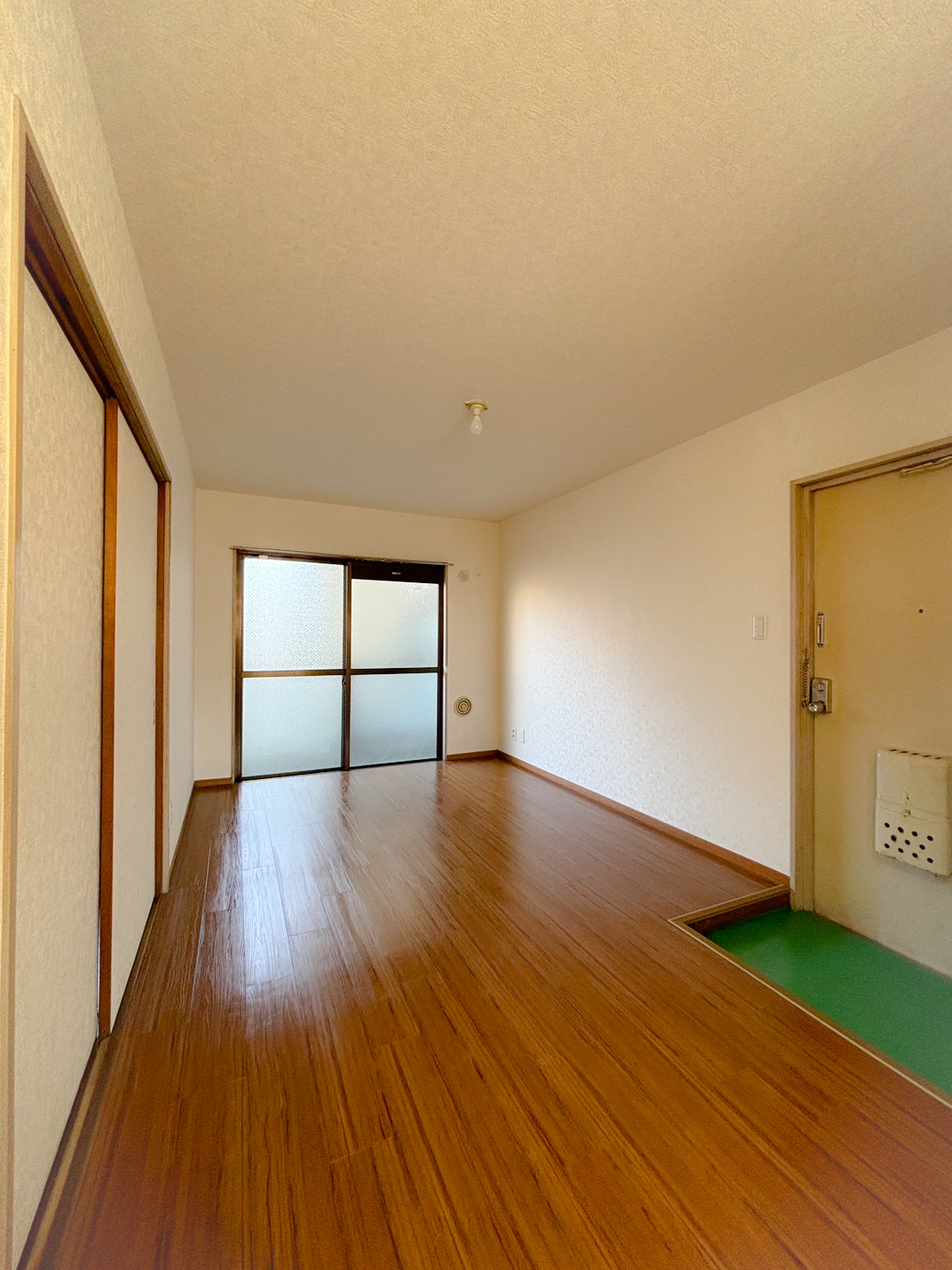 YOUR PLACEの居間写真