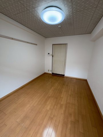 居室・リビング　使いやすい居間です