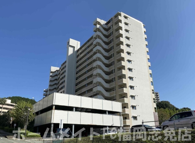 糟屋郡篠栗町大字高田のマンションの建物外観