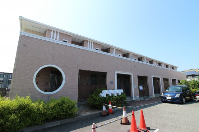 神戸市西区伊川谷町潤和のアパートの建物外観