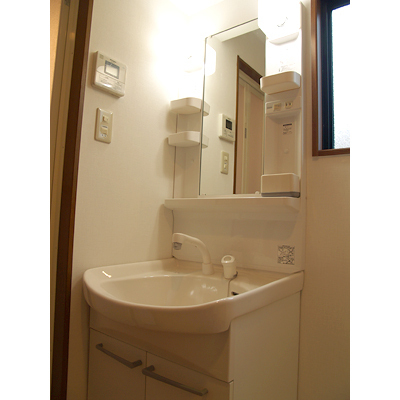 その他部屋・スペース　明るい色調の室内です