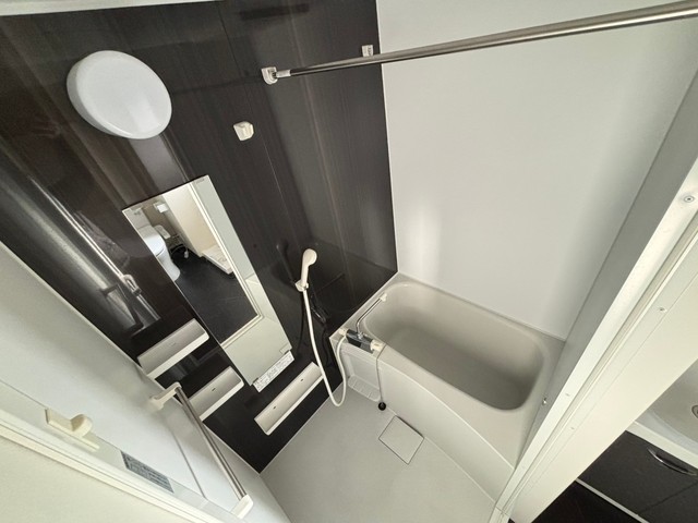 バス・シャワールーム　※同建物・別号室の写真です