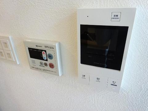 ロイス南茨木　セキュリティ　ＴＶモニターホン