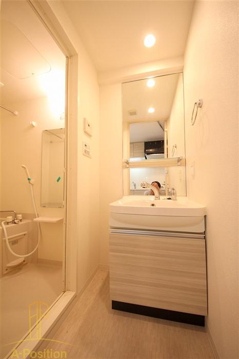 洗面設備　プレサンス梅田北ザ・ライブ